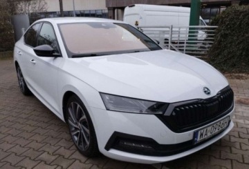 Skoda Octavia IV Liftback 1.5 TSI EVO 150KM 2022 Skoda Octavia 1.5 Benzyna 150KM, zdjęcie 1