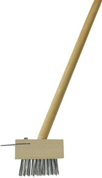 Щетка для чистки брусчатки со скребком с ручкой