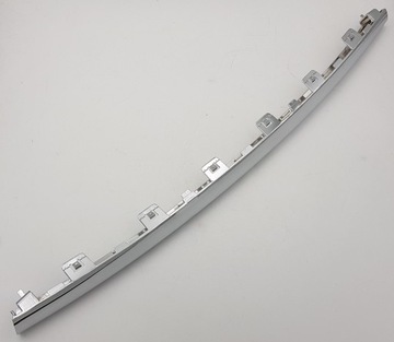 LIŠTA CHRÓM STŘEDNÍ  JEEP GRAND CHEROKEE 2014-17