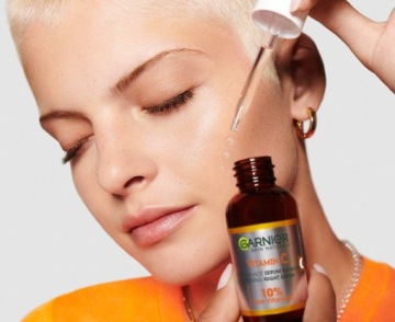 Набор сыворотки для лица от пигментных пятен Garnier с витамином С для дня и ночи
