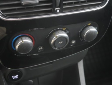 Renault Clio IV Hatchback 5d Facelifting 0.9 TCe 90KM 2017 Renault Clio 0.9 TCe, Salon Polska, Navi, Klima, zdjęcie 11