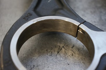 ШАТУН ПОРШНЯ MERCEDES ML W164 3.0 CDI V6 OEM 642