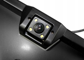 Камера заднего вида в светодиодной рамке номерного знака