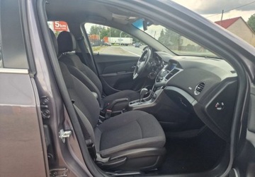 Chevrolet Cruze Hatchback 5d 1.8 16V DOHC 141KM 2012 Chevrolet Cruze Benzynaautomatserwisprosto z Niemic 1.8 Benzyna 141KM, zdjęcie 11