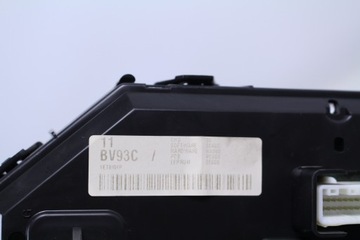 BUDÍK PŘÍSTROJOVÁ DESKA NISSAN JUKE F15 FACELIFT 15R. 1,6I AUTOMAT