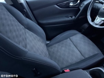 Nissan Qashqai II Crossover 1.2 DIG-T 115KM 2015 Nissan Qashqai Nissan Qashqai 1.2 DIG-T N-Vision 1.2 Benzyna 115KM, zdjęcie 19