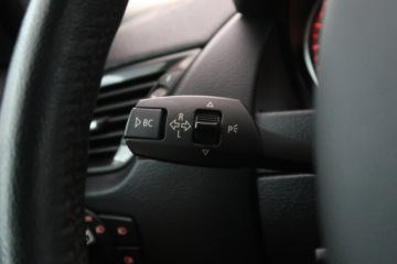 BMW X1 E84 Crossover Facelifting sDrive 20i 184KM 2013 BMW X1 sDrive20i, Klima, Klimatronic, Parktronic, zdjęcie 16