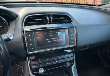 Jaguar XE Sedan 2.0 i4 180KM 2018 Jaguar XE 2,0 D 180 KM Automat GWARANCJA Zamiana Zarejestrowany 2.0 Diesel, zdjęcie 11