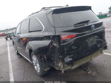 Toyota Sienna III 2022 Toyota Sienna 2022r., XSE, od ubezpieczalni 2.5 Benzyna 190KM, zdjęcie 4