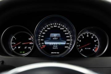 Mercedes Klasa C W205 2013 Mercedes C 63 AMG Performance Edition 1 of 20., zdjęcie 39