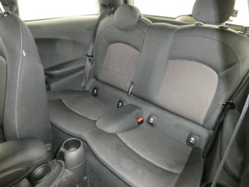 Mini One II 2015 MINI MINI (F55) One D 95 KM stan BDB, zdjęcie 19