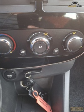 Renault Clio III Hatchback 3d Phase II 1.5 dCi 75KM 2013 Renault Clio 1,5 DCI klima elektryka navi alu wspomaganie oplacony 1.5, zdjęcie 13