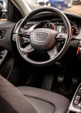 Audi A4 B8 Avant Facelifting 2.0 TDI 112g 136KM 2012 Audi A4 Avant Audi A4 IV (B8) Avant 2.0TDI 136KM 2.0 Diesel 136KM, zdjęcie 13