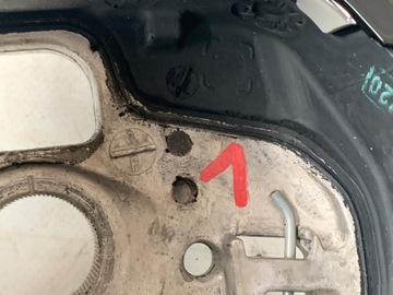 РУЛЕВОЕ КОЛЕСО SKODA OCTAVIA IV С ПОДОГРЕВОМ КОЖАНЫХ ЛЕЗВИЙ