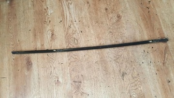 BMW 1 F20 LIŠTA ZHRNUJÍCÍ DVEŘE LEVÝ ZADNÍ