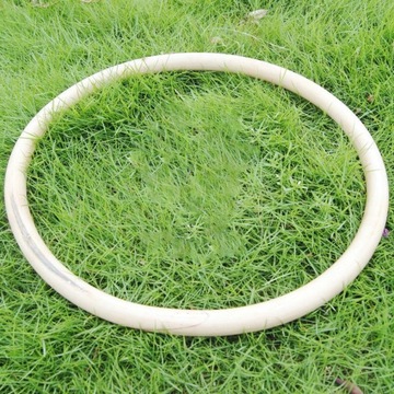 2 кольца из ротанга Вин Чун на запястье.