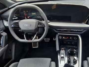 Audi 2025 AUDI Q5 TFSI quattro S line Sportback Suv 2.0 (204KM) 2025, zdjęcie 5