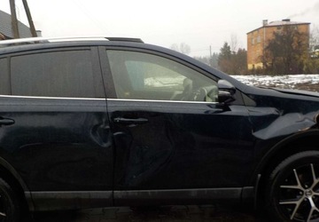 Toyota RAV4 IV MPV Facelifting 2.0 Valvematic 152KM 2016 Toyota RAV4 Okazja 2.0 Benzyna 152KM, zdjęcie 18