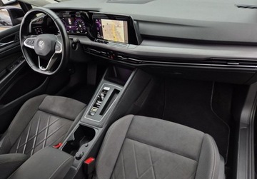 Volkswagen Golf VIII Variant 2.0 TDI 150KM 2022 Volkswagen Golf Style 2.0TDI 150KM DSG Masaz Alkantara Navi ACC Ambient Al, zdjęcie 9