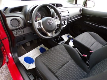Toyota Yaris III Hatchback 5d Facelifting 1.0 VVT-i 69KM 2014 Toyota Yaris Klimatyzacja /Gwarancja /1,0 /70KM /, zdjęcie 16