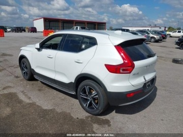 Volvo XC40 2024 Volvo XC 40 B5 2024 2.0l 2.0 Benzyna 247KM, zdjęcie 3