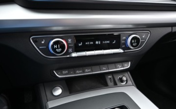 Audi Q5 II SUV Facelifting 2.0 40 TDI 204KM 2022 Audi Q5 2,0 TDI 204 KM QUATTRO S-LINE Full led Nawigacja Kamera serwisowany, zdjęcie 32