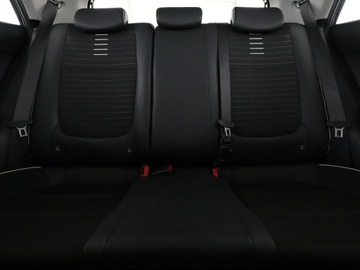 Kia Rio IV Hatchback 5d 1.0 T-GDI 100KM 2020 Kia Rio GT Line Klimatronik Tempomat Navi Grzana, zdjęcie 17