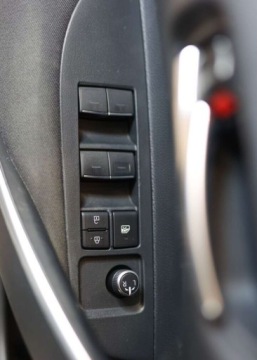 Toyota Corolla XII Sedan 1.6 Valvematic Dual VVT-i 132KM 2019 Toyota Corolla 1.6 Comfort 1.6 Benzyna 132KM, zdjęcie 30