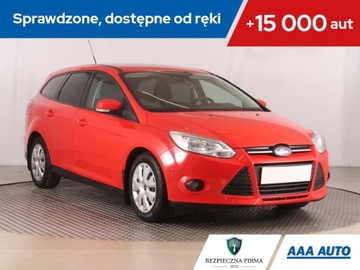 Ford Focus III Kombi Facelifting 1.6 TDCi 95KM 2014 Ford Focus 1.6 TDCi, Salon Polska, Klima