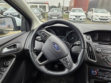 Ford Focus III Kombi Facelifting 1.0 EcoBoost 100KM 2018 Ford Focus 1,0 benzyna 101KM, zdjęcie 9