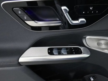 Mercedes GLC C254/X254 Coupe 2.0 220d 197KM 2025 MERCEDES-BENZ GLC 220 d 4-Matic AMG Line 2.0 (197KM) 2025, zdjęcie 10