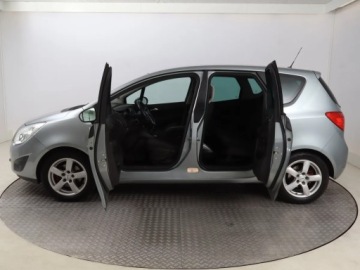 Opel Meriva II Mikrovan 1.4 Turbo ECOTEC 120KM 2011 Opel Meriva 1.4 Turbo, Klima, Tempomat,ALU, zdjęcie 18