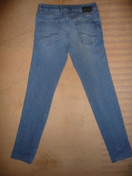 Spodnie dżinsy BUGATTI W33/L34=44/112cm jeansy