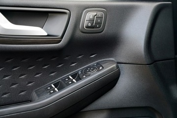 Ford Kuga III SUV 2.0 EcoBlue 190KM 2021 Ford Kuga VIGNALE skóra Nawi FUL LED el.klapa, zdjęcie 16