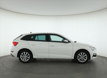 Skoda Scala Hatchback 1.0 TSI 110KM 2021 Skoda Scala 1.0 TSI, Salon Polska, 1. Właściciel, zdjęcie 5