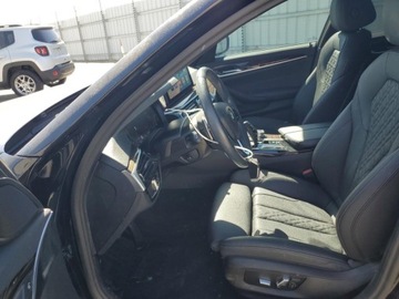 BMW Seria 5 G30-G31 2022 BMW Seria 5 530xi 2022 2.0l 2.0 Benzyna 248KM, zdjęcie 7