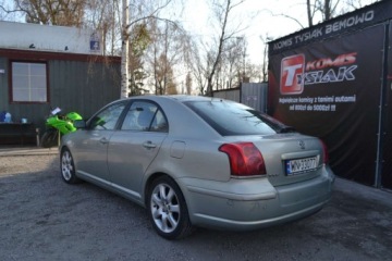Toyota Avensis II Sedan 2.0 VVT-i 147KM 2003 Toyota Avensis BEMOWO 2.0 BENZYNA, 2003 rok produkcji KOMIS TYSIAK, zdjęcie 3