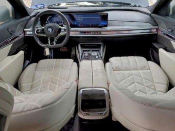 BMW Seria 7 G70 2024 BMW Seria 7 760xi 2024 4.4 Benzyna 536KM, zdjęcie 8