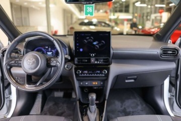 Toyota 2024 Toyota Yaris Cross Cross Hybrid 1.5 Premiere Edition AWD 4X4 1.5 Hybryda, zdjęcie 5