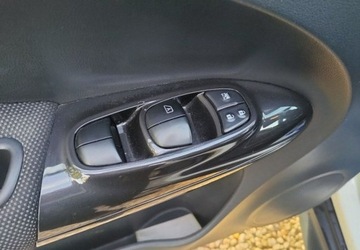 Nissan Juke I SUV Facelifting 1.2 DIG-T (Euro 6) 115KM 2017 Nissan Juke Super wersja Super stanPerla 1.2 Benzyna 116KM, zdjęcie 18