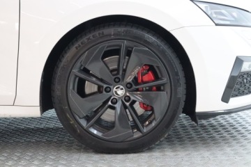 Skoda Octavia IV RS Liftback 2.0 TSI 245KM 2022 Skoda Octavia RS 2.0 TSI, Salon Polska, zdjęcie 14