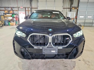 BMW X6 G06 2025 BMW X6 M60i 2025 4.4 Benzyna 523KM, zdjęcie 5