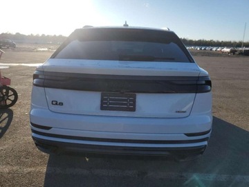 Audi Q8 2021 Audi Q8 Premium Plus S-Line 2021 3.0l 3.0 Benzyna 335KM, zdjęcie 2