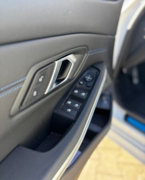 BMW Seria 3 G20-G21 Limuzyna Facelifting 2.0 330i 245KM 2025 BMW Seria 3 2.0 Benzyna 245KM, zdjęcie 9