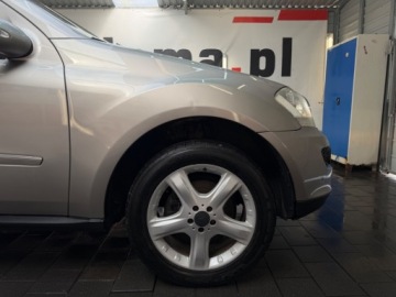 Mercedes Klasa M W164 Off-roader 3.0 V6 (320 CDI) 224KM 2008 Mercedes-Benz ML polski salon niski przebieg bogata opcja wyposazenia bezw, zdjęcie 32