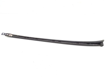 НАКЛАДКА ВЕТРОВОГО СТЕКЛА ЛЕВАЯ ЛЕВАЯ ПЕРЕДНЯЯ MERCEDES W204 C-CLASS