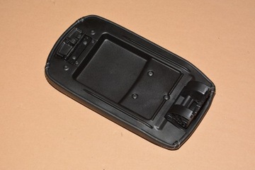 LOKETNÍ OPĚRKA KŮŽE RAV4 13-2015R