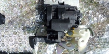 УСТАНОВКА ЭЛЕКТРООБОРУДОВАНИЯ ЗАДНЕЙ ДВЕРИ A6 C7 4G5 СЕДАН