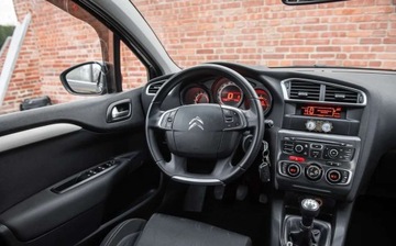 Citroen C4 II Hatchback 5d 1.6 HDi 92KM 2013 Citroen C4 1.6eHDI 92KM Climatron 2xOpony po Serwisie Gwarancjia 1.6, zdjęcie 21