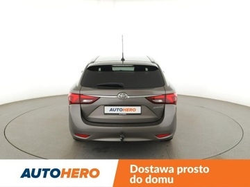 Toyota Avensis III Wagon Facelifting 2015 1.8 Valvematic 147KM 2016 Toyota Avensis Edition-S automat navi grzane, zdjęcie 5